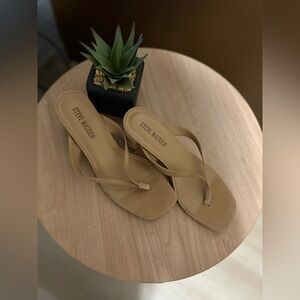 Steve Madden Beige Women's Sandals